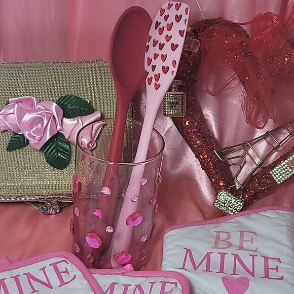 1786 KITCHEN Set 6 pcs Pink BE MINE - Picture 4 of 10